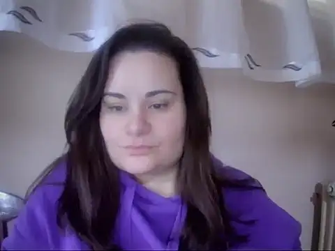 Snapshot of AalinnaK chatting on February 2026 02:48:02 PM AalinnaK online show from February 2026 02:48:02 PM