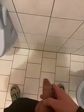 daubine46 online show from February 2026 05:42:01 PM