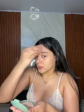 floriamANDjazmin online show from July 2026 02:47:01 AM