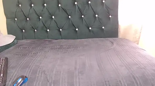 Snapshot of BeautyAuroa chatting on January 2025 08:45:01 AM BeautyAuroa online show from January 2025 08:45:01 AM