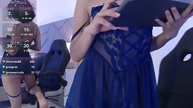 Snapshot of LeeThompson_ chatting on January 2025 03:04:02 PM LeeThompson  online show from January 2025 03:04:02 PM