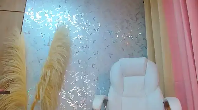 talianaprada online show from December 2024 03:53:02 AM