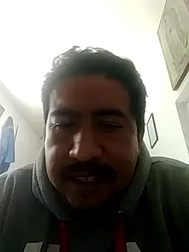 Snapshot of Loco1407 chatting on November 2025 06:31:01 PM Loco1407 online show from November 2025 06:31:01 PM