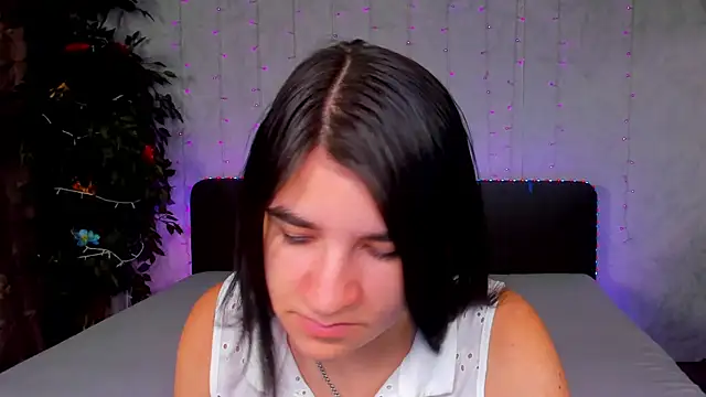  Polly Love  online show from September 2025 06:14:01 AM