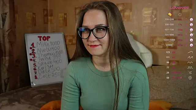 Miatiny online show from March 2025 12:41:01 PM