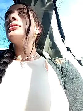 SAMANTHA-16  online show from January 2025 02:15:01 PM