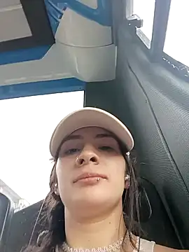 SAMANTHA-16  online show from January 2025 08:10:02 PM