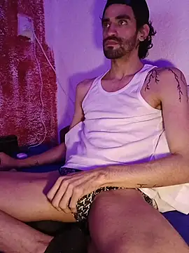 johngil0995 online show from November 2025 08:58:01 AM