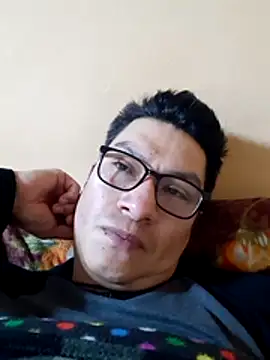 Snapshot of gioarcangel chatting on January 2025 03:42:02 AM gioarcangel online show from January 2025 03:42:02 AM