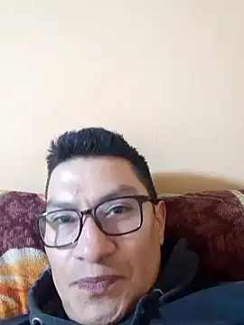 Snapshot of gioarcangel chatting on January 2025 01:29:01 AM gioarcangel online show from January 2025 01:29:01 AM