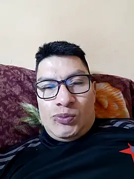 Snapshot of gioarcangel chatting on January 2025 03:15:01 AM gioarcangel online show from January 2025 03:15:01 AM