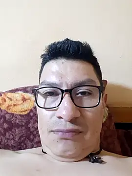 Snapshot of gioarcangel chatting on February 2025 04:59:01 AM gioarcangel online show from February 2025 04:59:01 AM