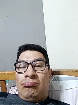 Snapshot of gioarcangel chatting on March 2026 03:23:01 AM gioarcangel online show from March 2026 03:23:01 AM