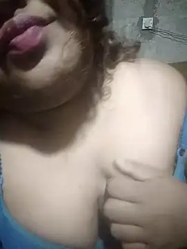 Snapshot of Aranyagril chatting on October 2025 12:50:01 PM Aranyagril online show from October 2025 12:50:01 PM