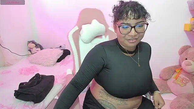 Snapshot of im_angels77 chatting on September 2025 04:14:02 AM im angels77 online show from September 2025 04:14:02 AM