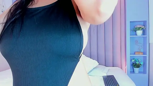 JaylaScott   online show from February 2025 11:42:01 AM