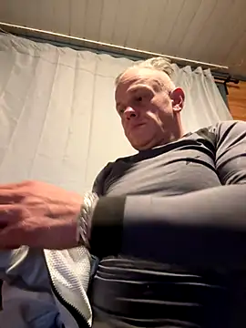 Snapshot of JakubW79 chatting on October 2025 06:19:02 AM JakubW79 online show from October 2025 06:19:02 AM