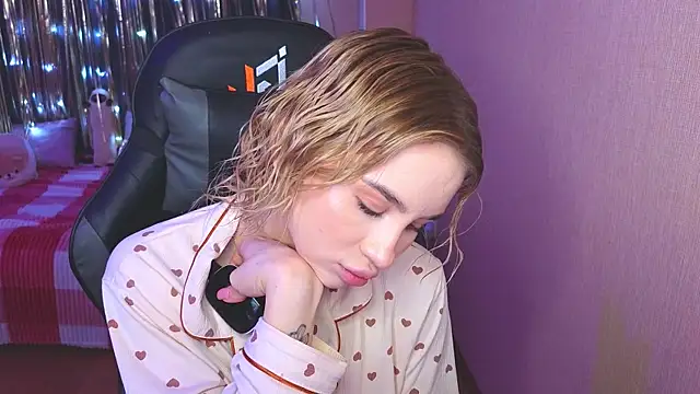 doll barbieee online show from February 2025 08:35:02 PM