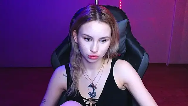 doll barbieee online show from February 2025 09:33:02 PM