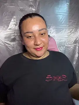 alexxaa96 online show from November 2025 04:10:02 AM