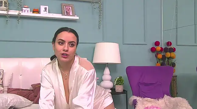 ElyzaIbarra online show from March 2025 09:43:02 PM