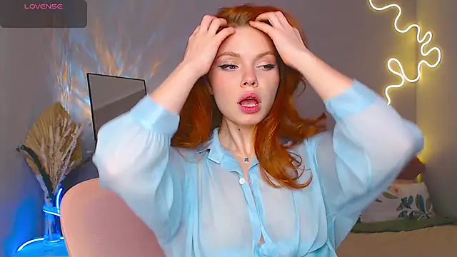 Red  Candy online show from March 2025 04:30:01 PM