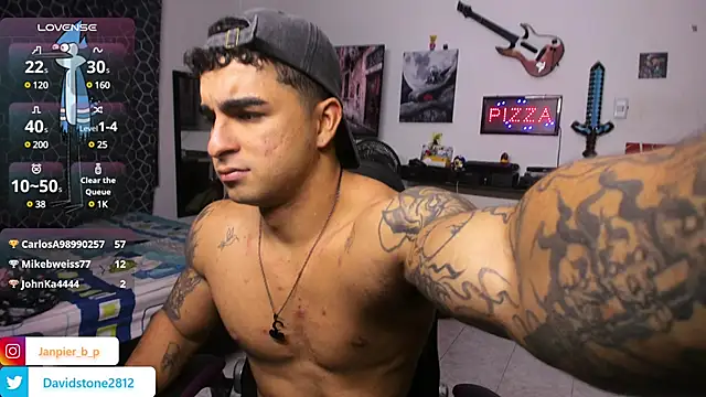 cJuan111 online show from February 2025 02:59:01 AM