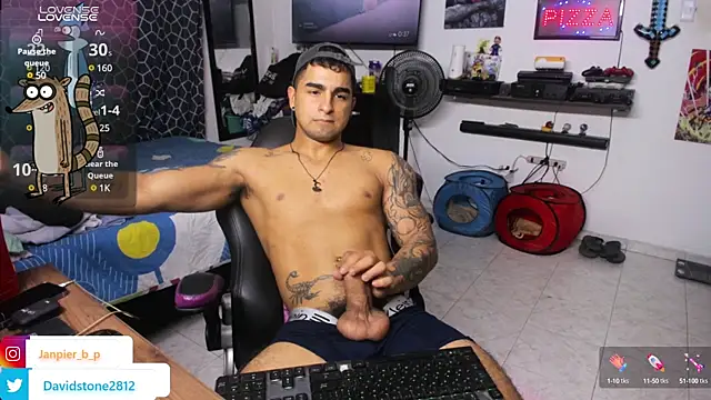 cJuan111 online show from March 2025 03:38:02 PM