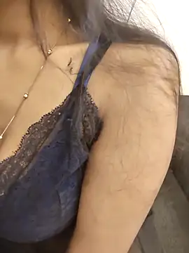 Snapshot of beby_girLL chatting on February 2026 05:38:01 AM beby girLL online show from February 2026 05:38:01 AM