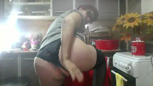 Snapshot of Ely_Elenita chatting on February 2026 10:30:01 AM Ely Elenita online show from February 2026 10:30:01 AM