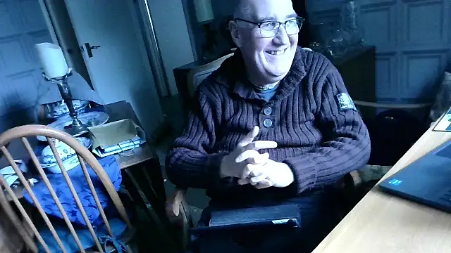 Adamdaddybear online show from February 2025 01:20:01 PM