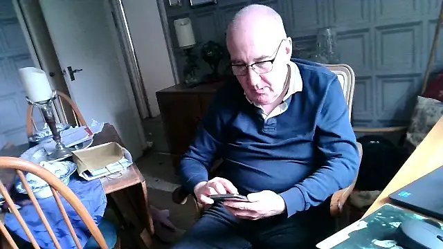 Adamdaddybear online show from February 2025 02:00:02 PM