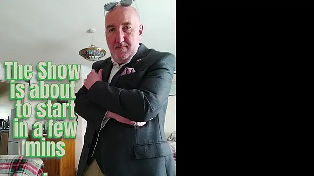 Adamdaddybear online show from September 2025 07:08:01 AM