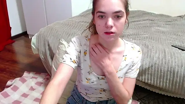 SallyMkn online show from December 2024 04:29:02 PM