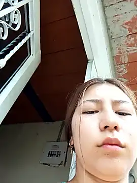 Sara Brownx online show from April 2026 09:39:33 PM