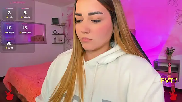 Lucia star   online show from March 2025 03:09:02 AM