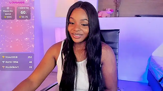 Snapshot of IvyBliss8 chatting on February 2025 06:13:02 PM IvyBliss8 online show from February 2025 06:13:02 PM