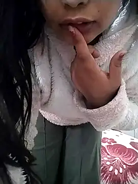 Snapshot of Dalou3a69 chatting on January 2025 03:44:01 PM Dalou3a69 online show from January 2025 03:44:01 PM