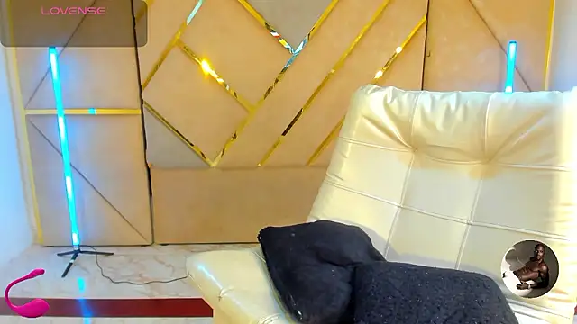 Latrellx7 online show from January 2026 03:10:01 AM