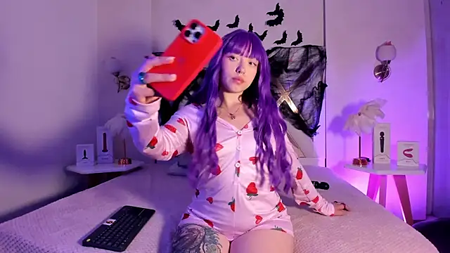 GigiVolkova online show from October 2025 04:57:01 AM