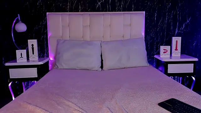 GigiVolkova online show from December 2025 11:32:01 PM