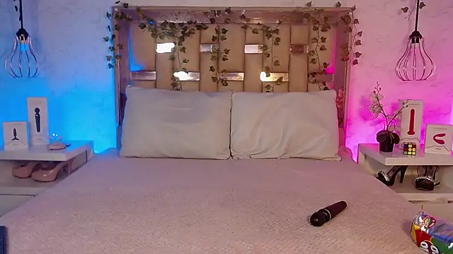 GigiVolkova online show from December 2025 07:29:02 PM