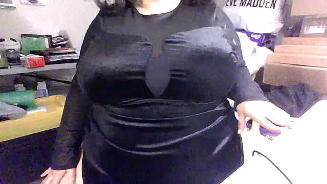 Snapshot of Enchanted_Succubus chatting on July 2026 01:05:02 AM Enchanted Succubus online show from July 2026 01:05:02 AM