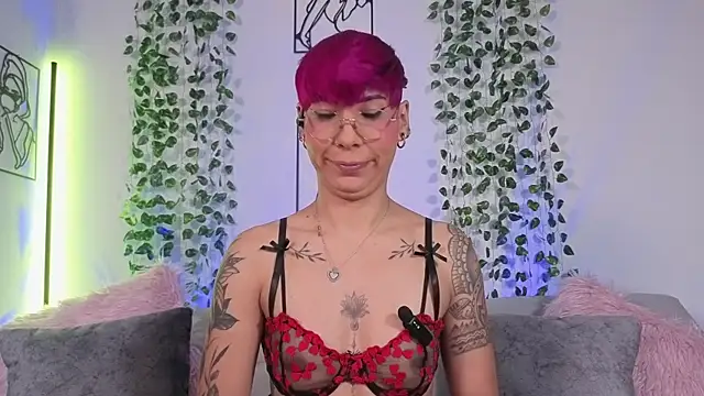 MiaMorgan  online show from April 2026 02:07:01 PM