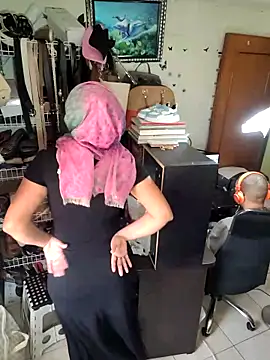 NAJWA-ARAB online show from November 2025 03:33:02 PM