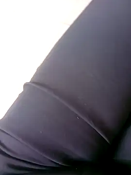 Khaleyssi online show from March 2026 02:56:02 PM