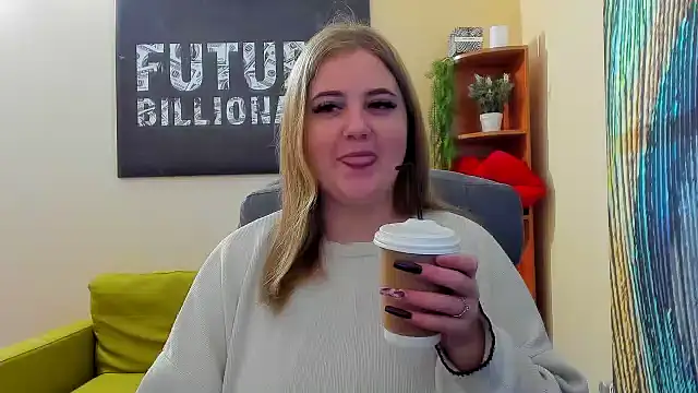 Doliss online show from February 2025 06:44:01 AM