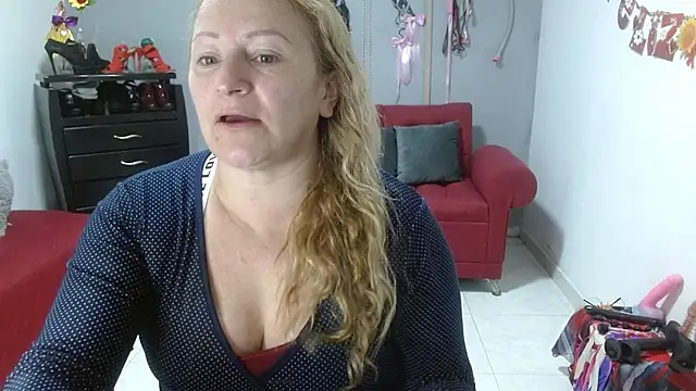 emperabigbootybigass online show from March 2025 12:35:02 PM