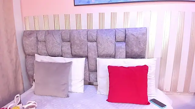 nova lane online show from February 2026 07:50:02 PM