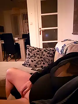 Snapshot of KnownObligation1 chatting on February 2026 01:23:01 AM KnownObligation1 online show from February 2026 01:23:01 AM